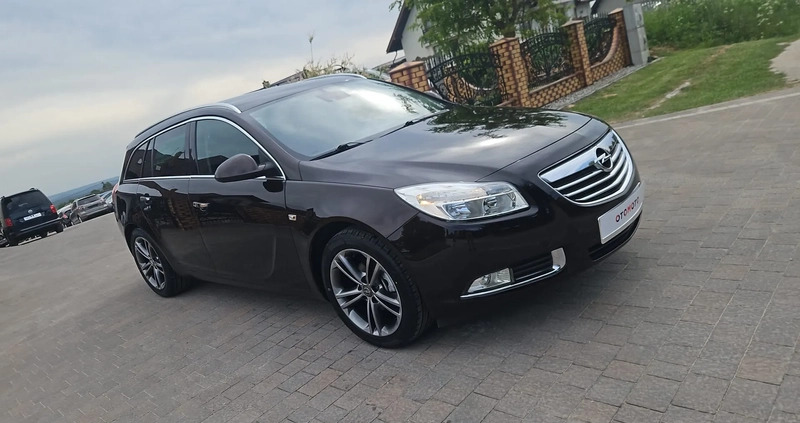 Opel Insignia cena 23900 przebieg: 212000, rok produkcji 2011 z Świeradów-Zdrój małe 232